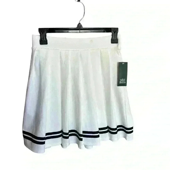 Wild Fable white mini tennis skirt - Picture 2 of 5
